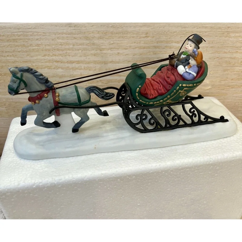 Dept 56 Heritage Village 58203 Dashing Though The Snow  1994
